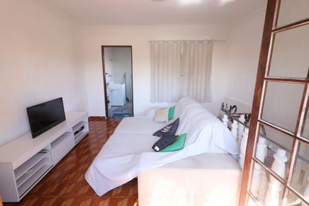 Sala de casa à venda com 2 quartos, 100m² em Jardim das Flores, Osasco