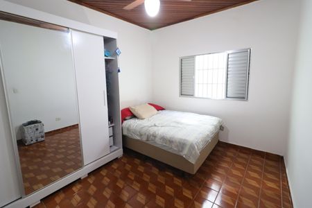 Casa à venda com 100m², 2 quartos e sem vagaQuarto 1