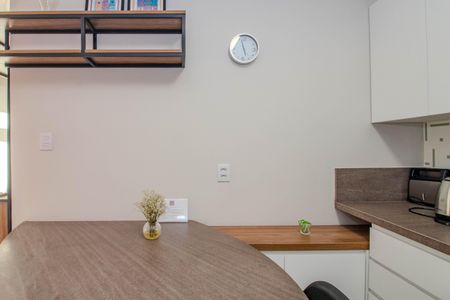 Apartamento à venda com 83m², 2 quartos e sem vaga Apartamento à venda com 83m², 2 quartos e sem vagaCozinha