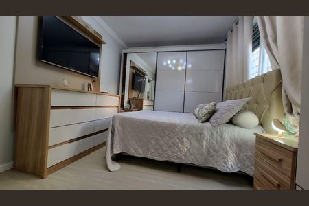 Quarto de apartamento à venda com 2 quartos, 84m² em Auxiliadora, Porto Alegre