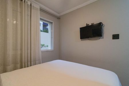 Apartamento à venda com 94m², 3 quartos e 2 vagas Apartamento à venda com 94m², 3 quartos e 2 vagasSuíte