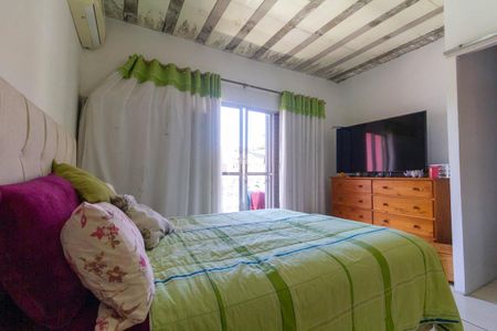 Casa à venda com 90m², 1 quarto e sem vaga Casa à venda com 90m², 1 quarto e sem vagaQuarto