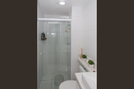 Banheiro de apartamento à venda com 1 quarto, 31m² em Água Branca, São Paulo