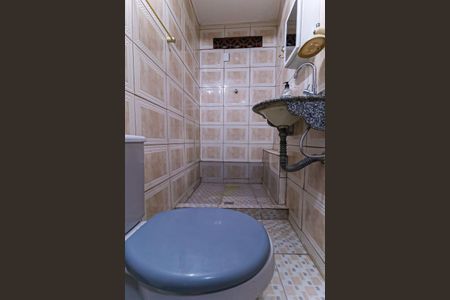 Casa para alugar com 105m², 2 quartos e sem vagaBanheiro de Serviço