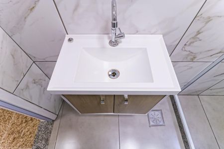 Casa para alugar com 105m², 2 quartos e sem vagaBanheiro Social