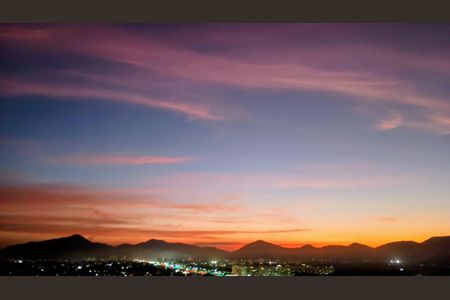 Apartamento para alugar com 180m², 3 quartos e 2 vagasVista