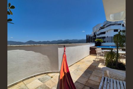 Apartamento para alugar com 180m², 3 quartos e 2 vagasTerraço