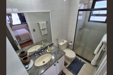 Apartamento para alugar com 180m², 3 quartos e 2 vagasBanheiro suite 1