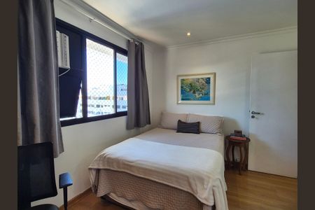 Apartamento para alugar com 180m², 3 quartos e 2 vagasSuíte 1