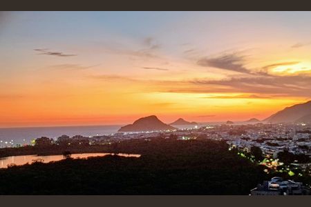 Apartamento para alugar com 180m², 3 quartos e 2 vagasVista