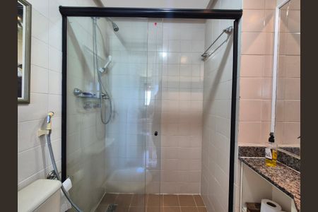 Apartamento para alugar com 180m², 3 quartos e 2 vagasBanheiro Social