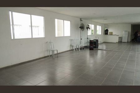 Apartamento à venda com 42m², 2 quartos e 1 vagaÁrea comum
