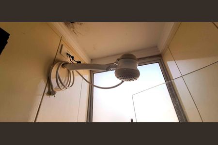 Apartamento à venda com 42m², 2 quartos e 1 vagaBanheiro Social