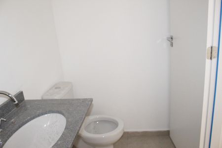 Banheiro de kitnet/studio à venda com 1 quarto, 29m² em Vila Buarque, São Paulo