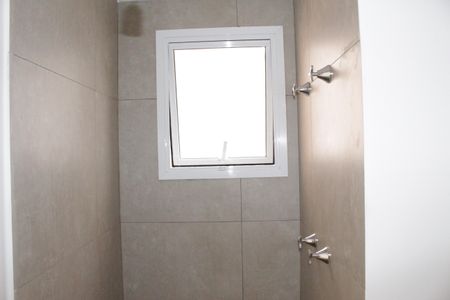 Banheiro de kitnet/studio à venda com 1 quarto, 29m² em Vila Buarque, São Paulo