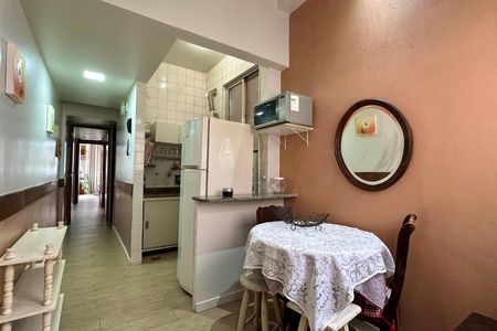 Sala de apartamento para alugar com 2 quartos, 43m² em Copacabana, Rio de Janeiro