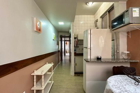 Sala de apartamento para alugar com 2 quartos, 43m² em Copacabana, Rio de Janeiro