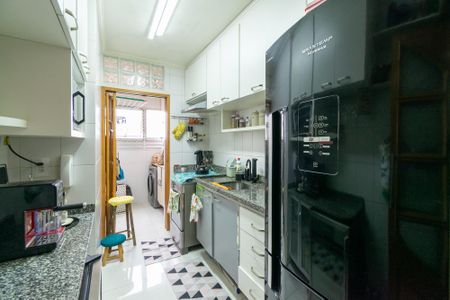 Apartamento à venda com 54m², 2 quartos e 2 vagasCozinha