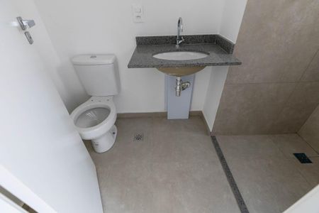 Studio à venda com 28m², 1 quarto e sem vaga Studio à venda com 28m², 1 quarto e sem vagaBanheiro