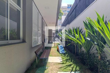 Studio à venda com 28m², 1 quarto e sem vaga Studio à venda com 28m², 1 quarto e sem vagaÁrea comum - Pet