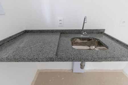 Studio à venda com 28m², 1 quarto e sem vaga Studio à venda com 28m², 1 quarto e sem vagaCozinha