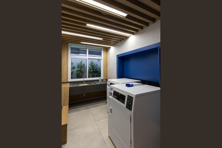 Studio à venda com 28m², 1 quarto e sem vaga Studio à venda com 28m², 1 quarto e sem vagaÁrea comum - Lavanderia