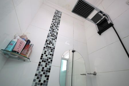 Apartamento à venda com 77m², 2 quartos e 1 vagaBanheiro