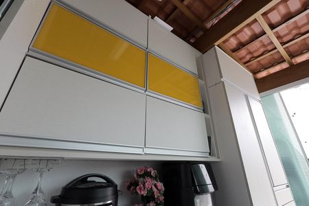 Apartamento à venda com 77m², 2 quartos e 1 vagaCozinha