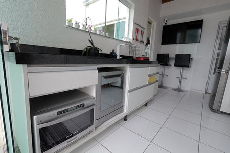 Apartamento à venda com 77m², 2 quartos e 1 vagaCozinha