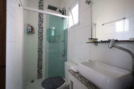 Apartamento à venda com 77m², 2 quartos e 1 vagaBanheiro