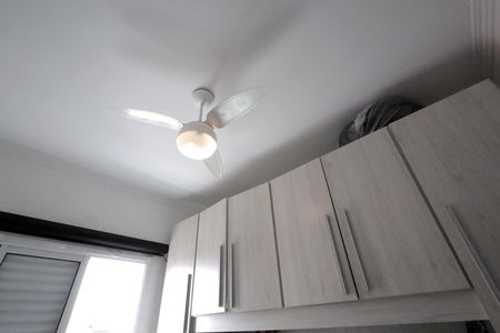 Apartamento à venda com 77m², 2 quartos e 1 vagaQuarto 2