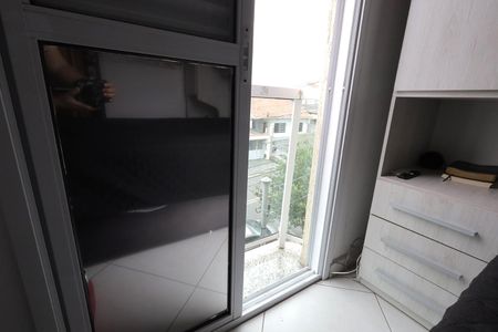 Apartamento à venda com 77m², 2 quartos e 1 vagaQuarto 2
