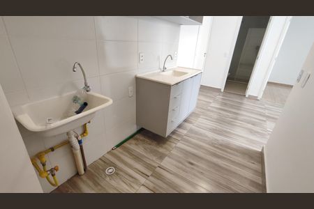 Apartamento para alugar com 40m², 2 quartos e 1 vaga Apartamento para alugar com 40m², 2 quartos e 1 vagaCozinha e Área de Serviço