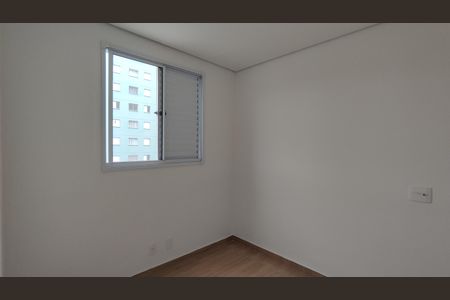 Quarto 2 de apartamento para alugar com 2 quartos, 40m² em Vila Sao Paulo, Ferraz de Vasconcelos