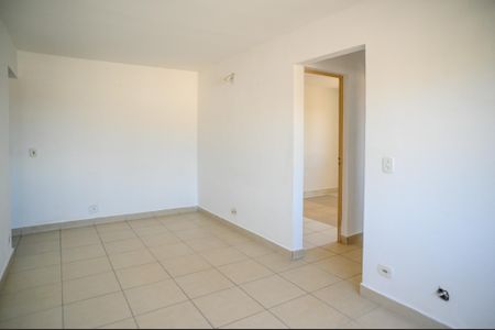 Sala de apartamento para alugar com 2 quartos, 65m² em Vila Vermelha, São Paulo