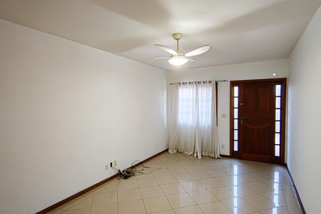 sala de casa à venda com 3 quartos, 150m² em Anil, Rio de Janeiro