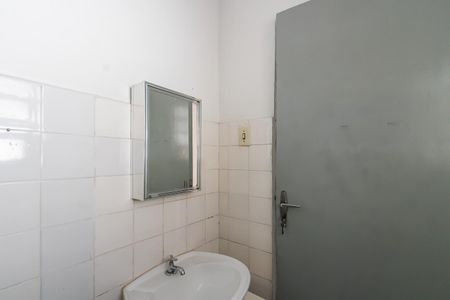 Casa à venda com 253m², 2 quartos e 2 vagasBanheiro