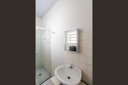 Casa à venda com 253m², 2 quartos e 2 vagasBanheiro