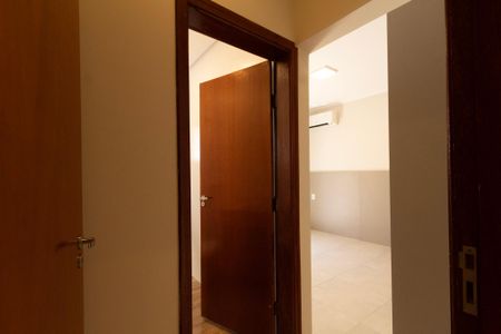 Casa de condomínio para alugar com 119m², 3 quartos e 3 vagas Casa de condomínio para alugar com 119m², 3 quartos e 3 vagasSuíte
