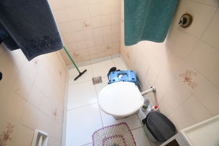 Casa à venda com 250m², 3 quartos e 2 vagasCasa 2 - Banheiro