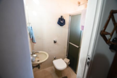 Casa à venda com 250m², 3 quartos e 2 vagasBanheiro 1