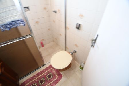 Casa à venda com 250m², 3 quartos e 2 vagasBanheiro 2