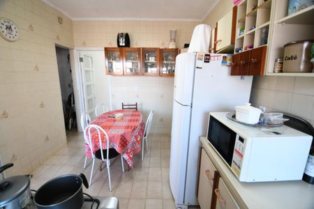 Casa à venda com 250m², 3 quartos e 2 vagasCozinha
