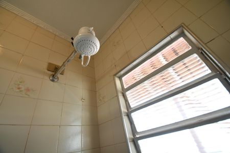 Casa à venda com 250m², 3 quartos e 2 vagasBanheiro 1