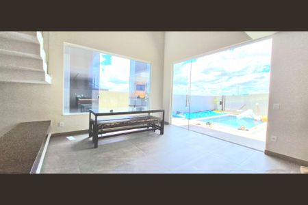 Casa de Condomínio à venda com 4 quartos, 281m² em Villas Park, Vespasiano