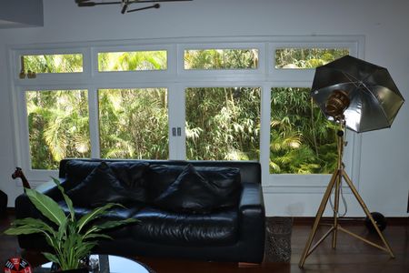 Casa de condomínio para alugar com 700m², 6 quartos e 4 vagasSala 1