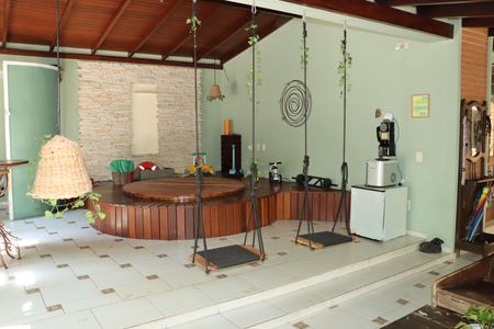 Casa de condomínio para alugar com 700m², 6 quartos e 4 vagasÁrea Gourmet