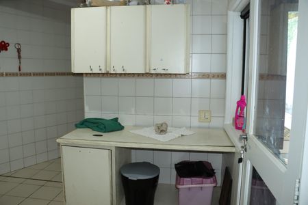 Casa de condomínio para alugar com 700m², 6 quartos e 4 vagasÁrea de Serviço