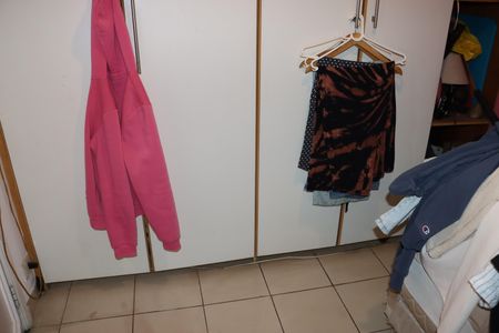 Casa de condomínio para alugar com 700m², 6 quartos e 4 vagasQuarto de Serviço