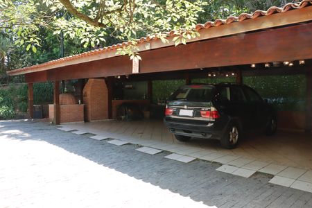 Casa de condomínio para alugar com 700m², 6 quartos e 4 vagasGaragem